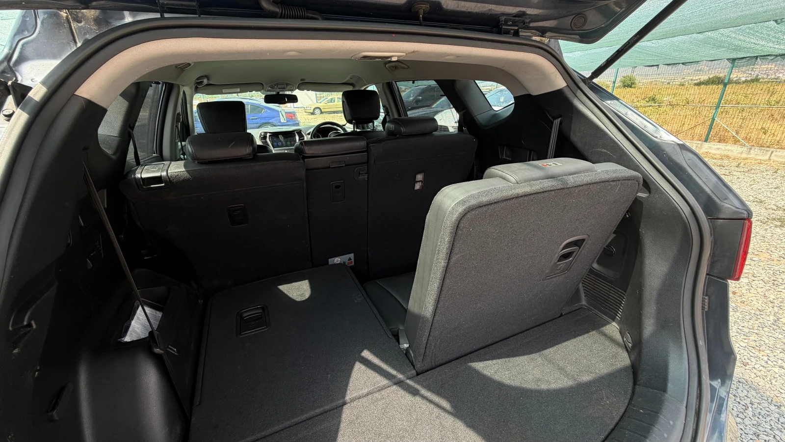 Hyundai Santa fe 2.2 CDRDi Comfort 4WD 6+ 1 NAVI/CAMERA, снимка 17 - Автомобили и джипове - 55823346