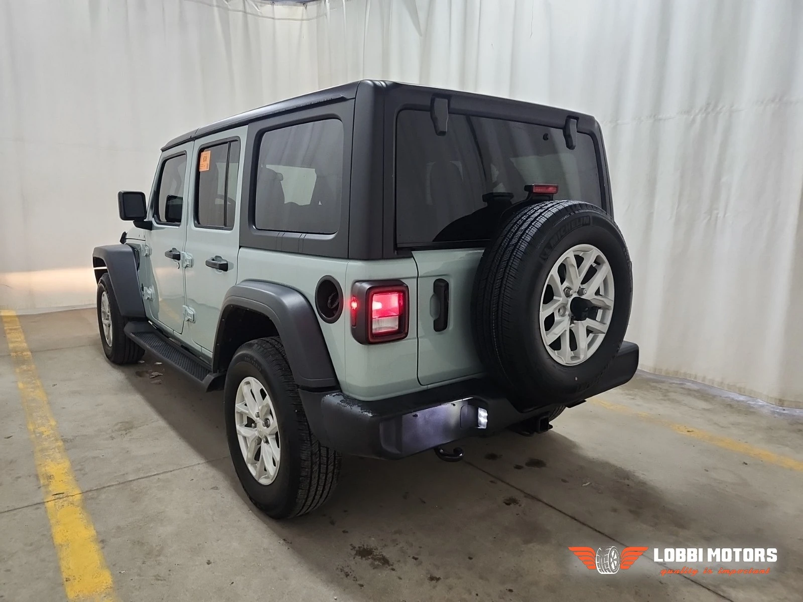 Jeep Wrangler, снимка 6 - Автомобили и джипове - 55928312