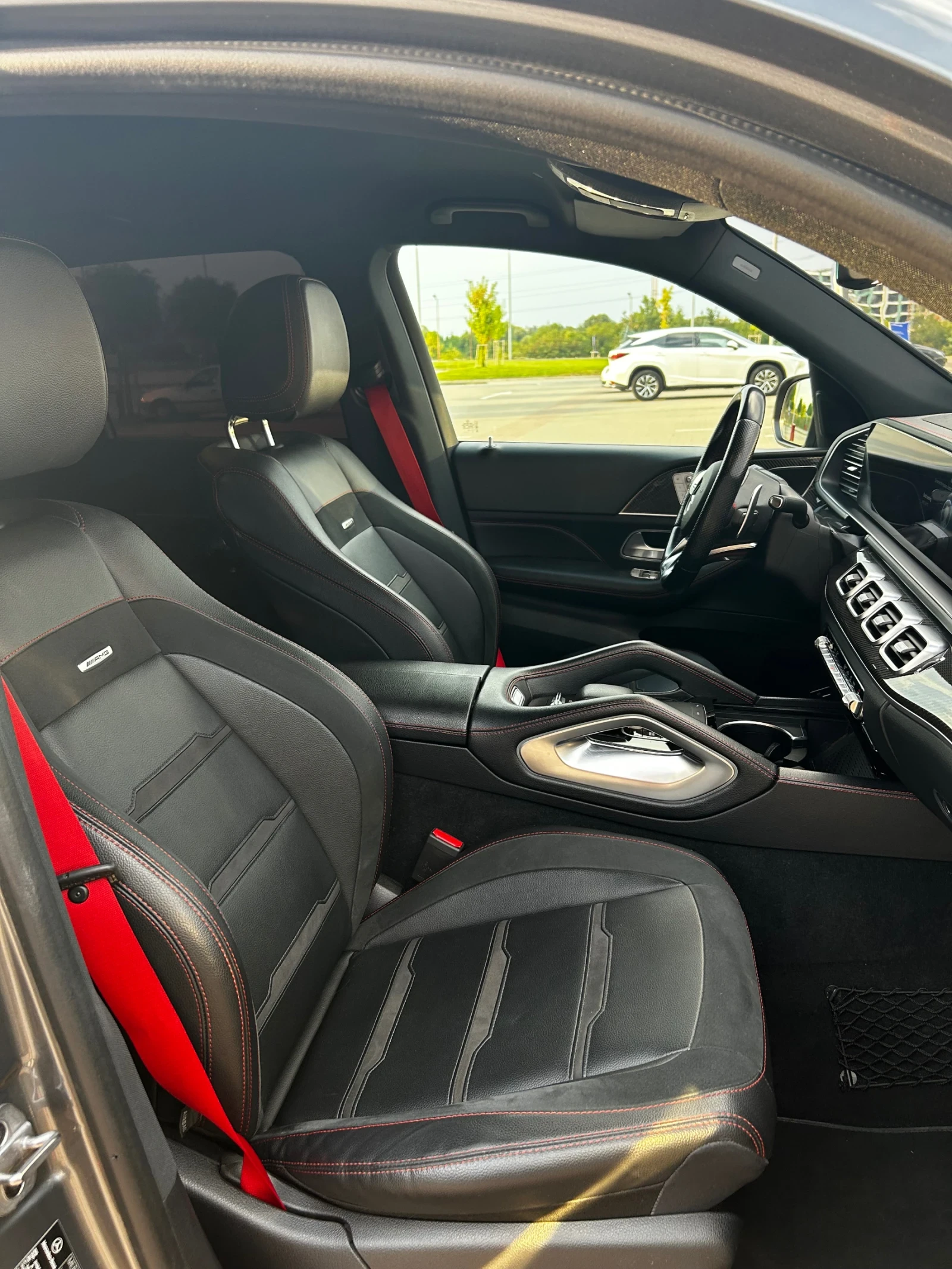 Mercedes-Benz GLE 53 4MATIC, снимка 13 - Автомобили и джипове - 56040069