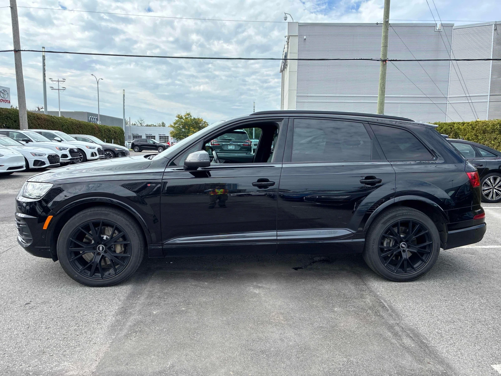 Audi Q7 Technik | CARFAX | ГЛАВНО ПРЕДСТАВИТЕЛСТВО НА AUDI, снимка 3 - Автомобили и джипове - 56133425