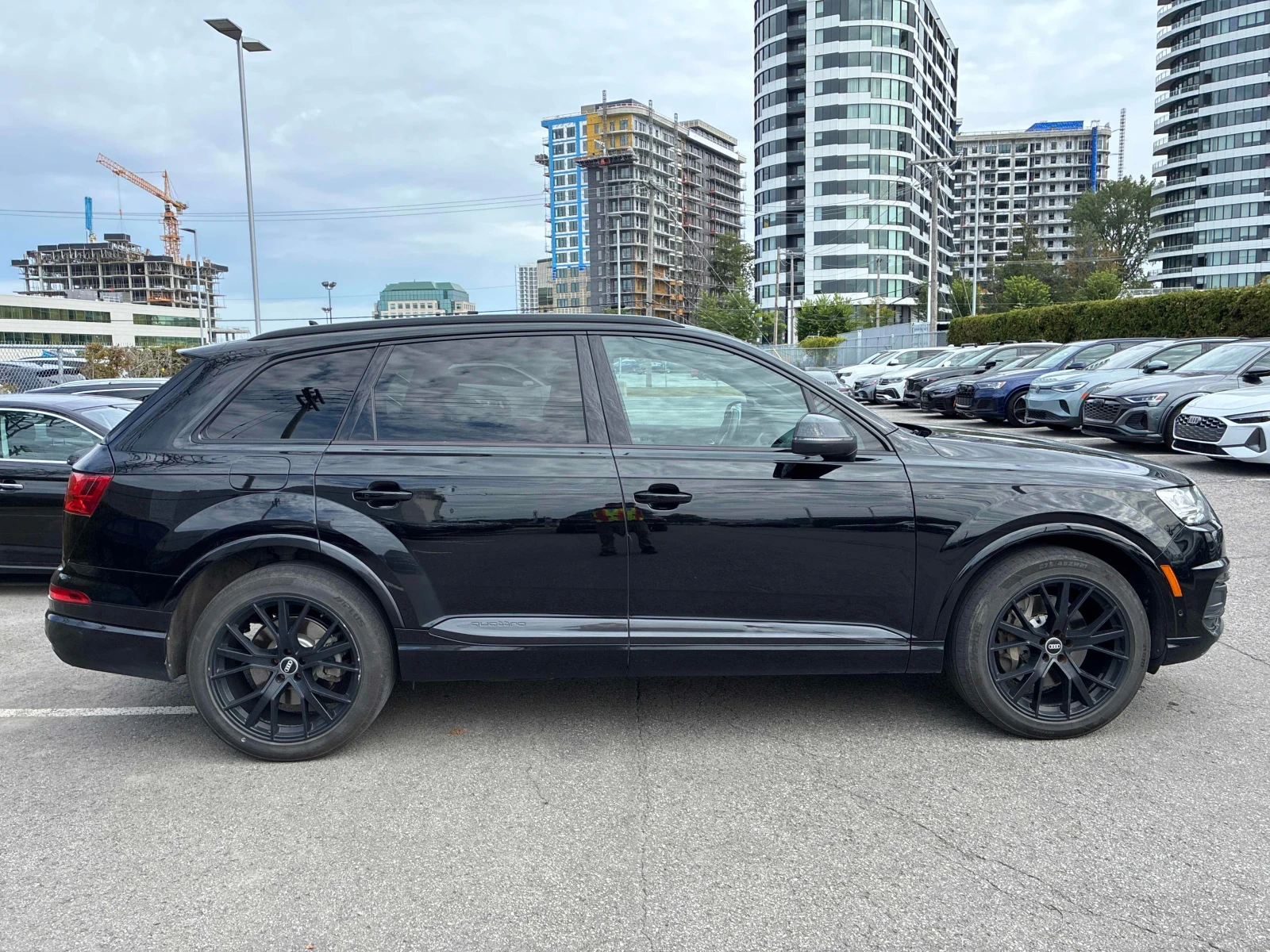 Audi Q7 Technik | CARFAX | ГЛАВНО ПРЕДСТАВИТЕЛСТВО НА AUDI, снимка 4 - Автомобили и джипове - 56133425