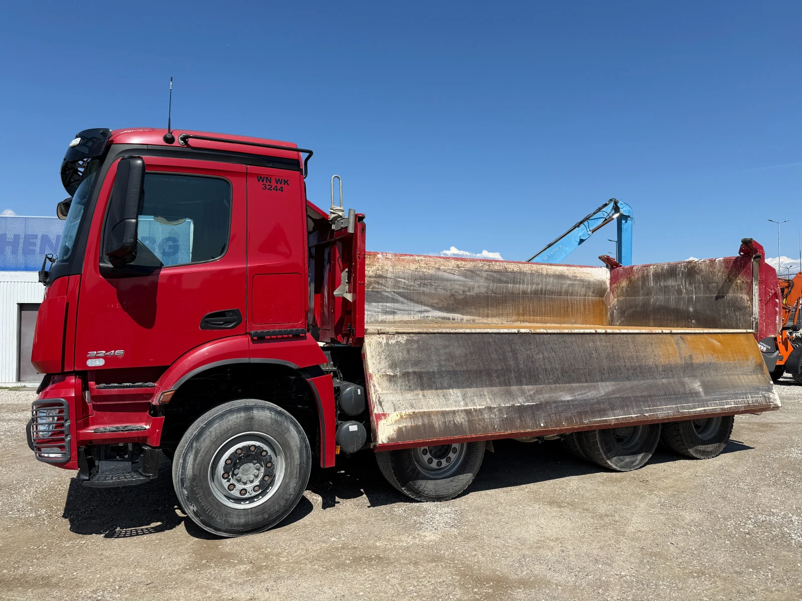 Mercedes-Benz Arocs 3246, снимка 12 - Камиони - 54097261