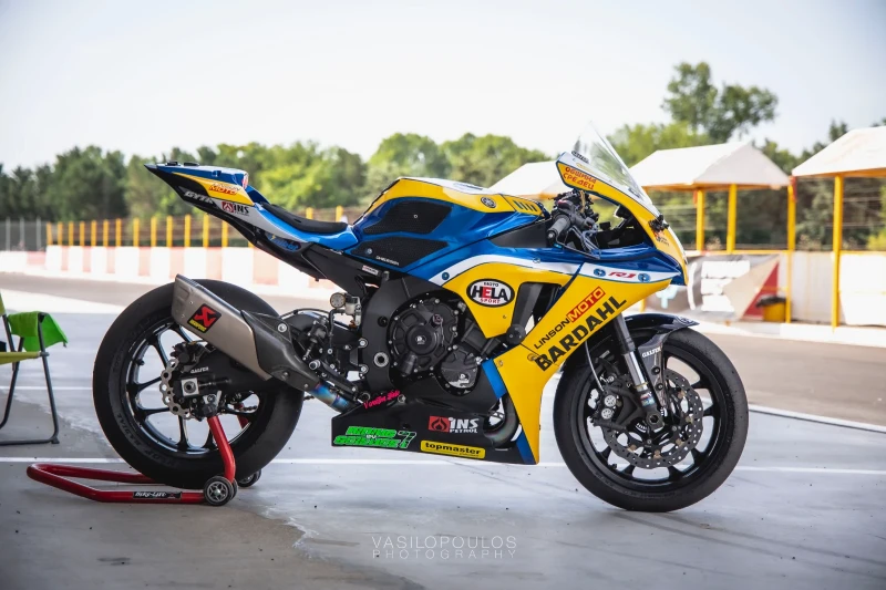 Yamaha YZF-R1 Race spec/Stock spec, снимка 2 - Мотоциклети и мототехника - 47865502