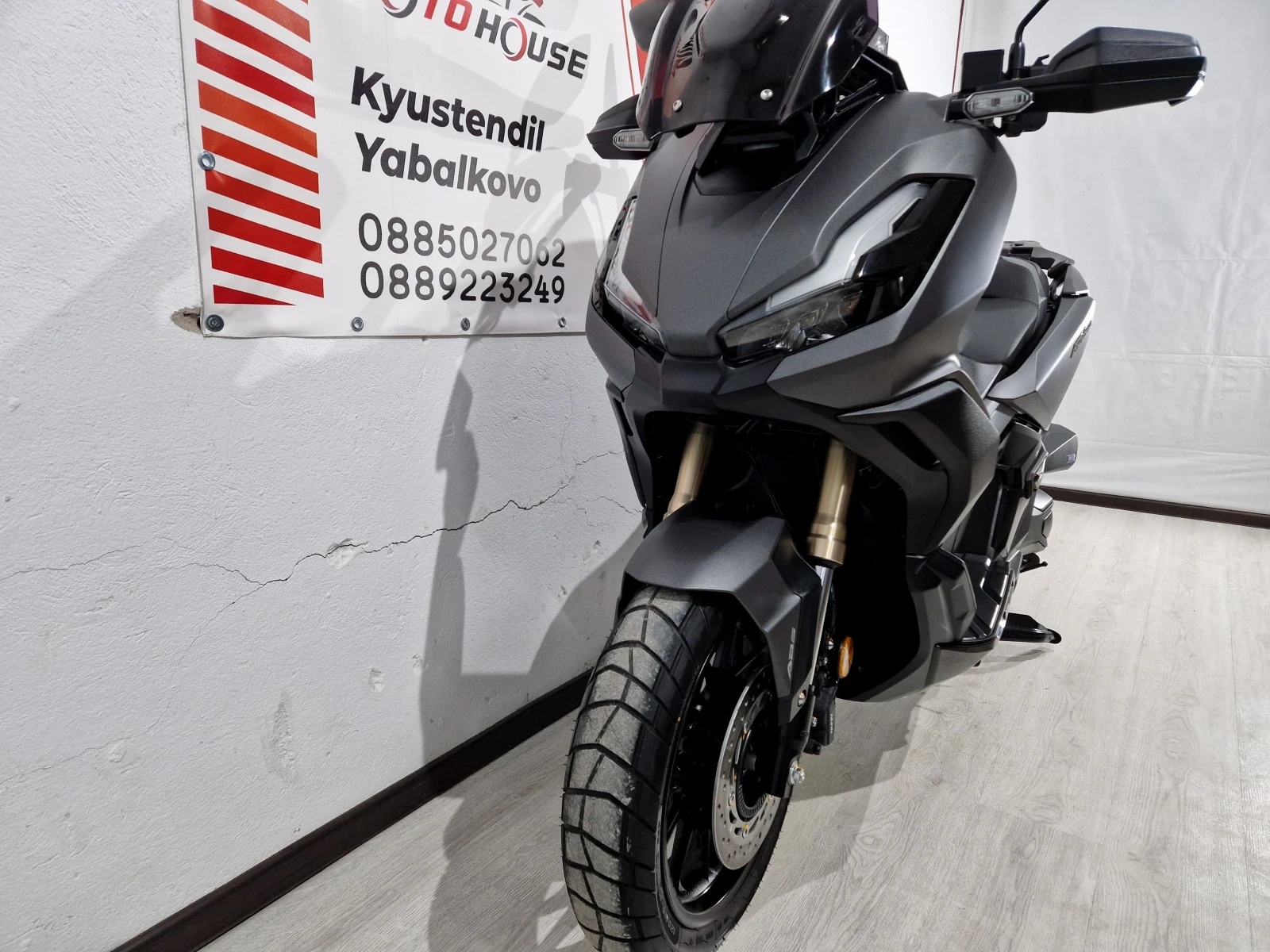 Honda X-ADV 350ie, ABS-TCS, !7297km!2024г., снимка 5 - Мотоциклети и мототехника - 53906802