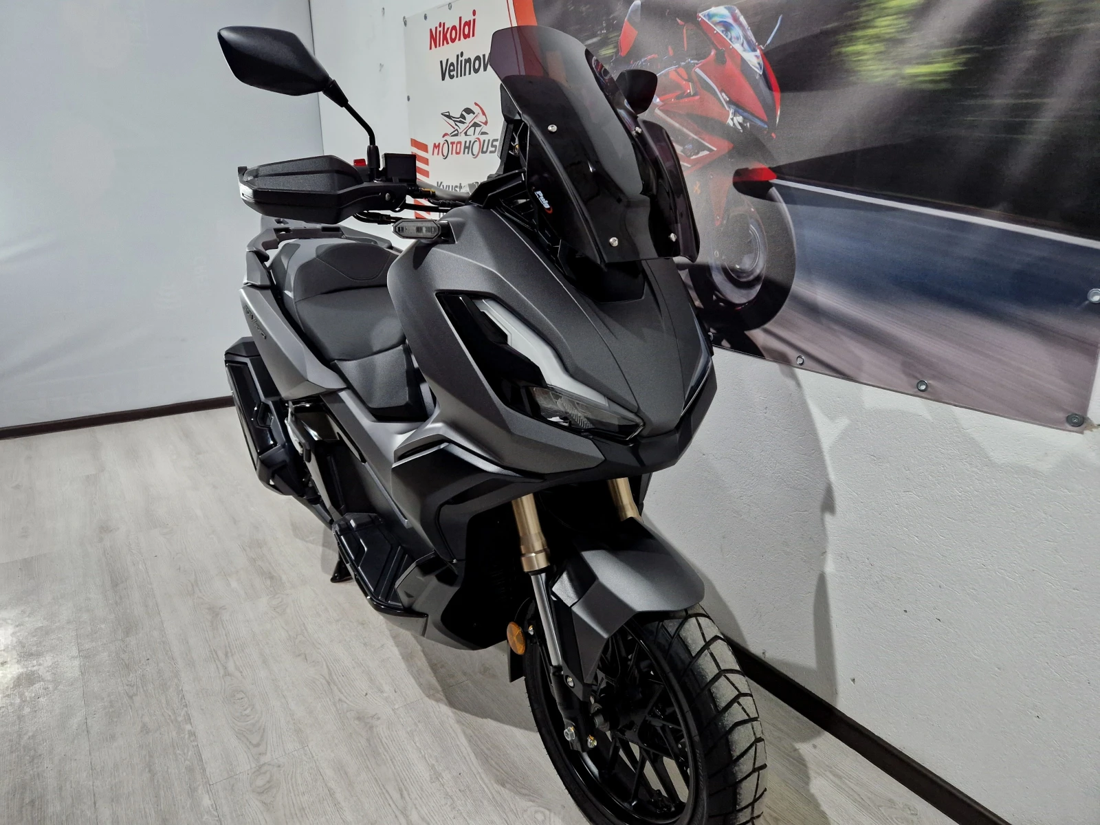 Honda X-ADV 350ie, ABS-TCS, !7297km!2024г., снимка 10 - Мотоциклети и мототехника - 53906802