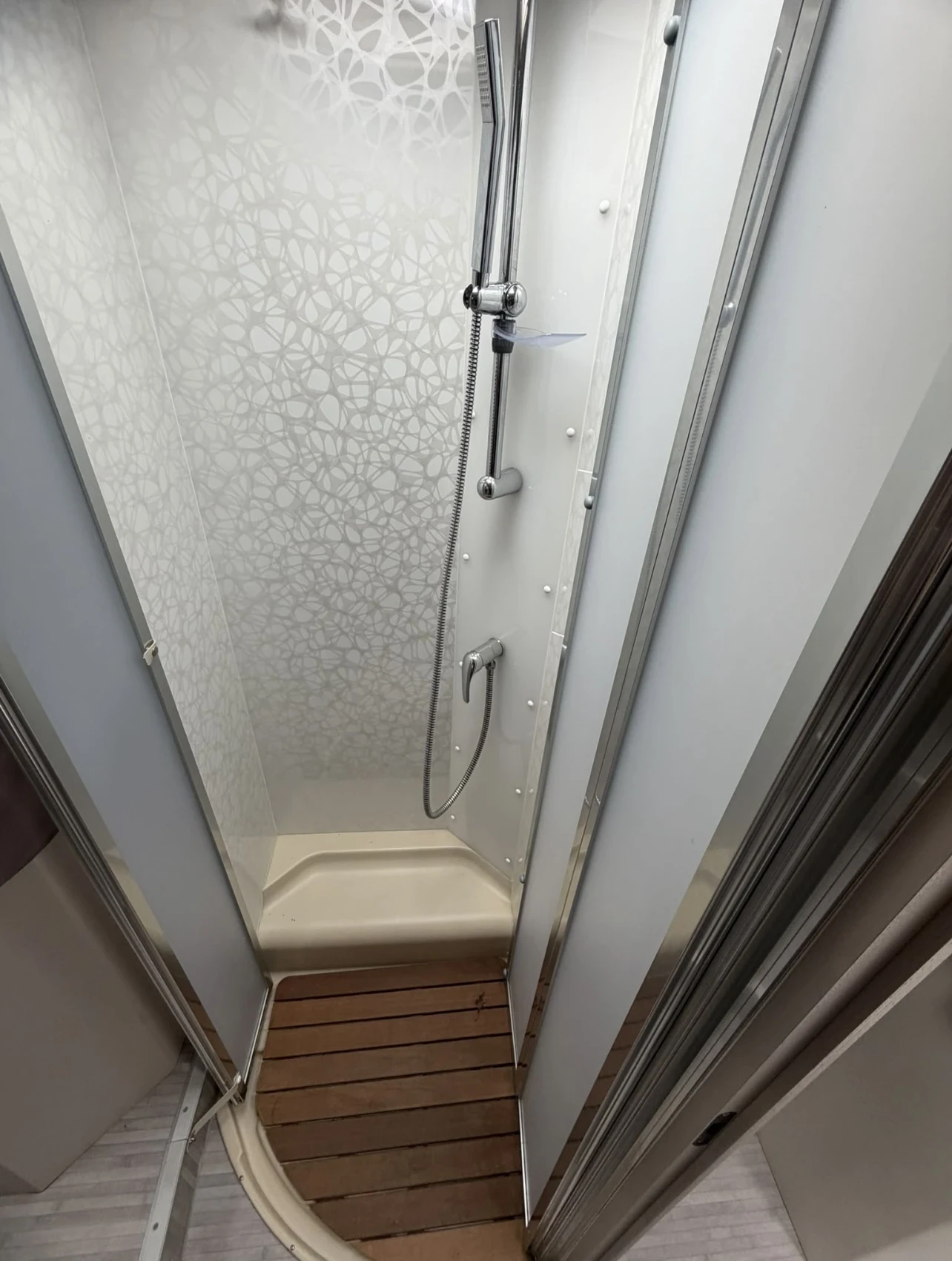 ������ Notin Sevilla | Mobile.bg � ����������� 9