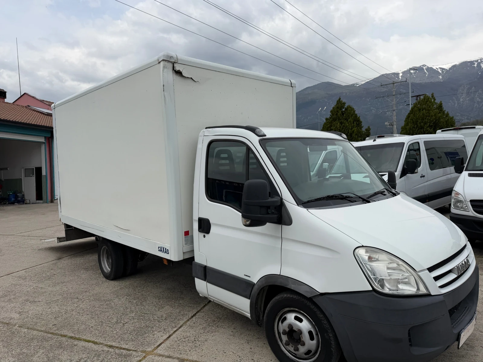 Фургон 4.20 метра, снимка 5 - Части - 54218339