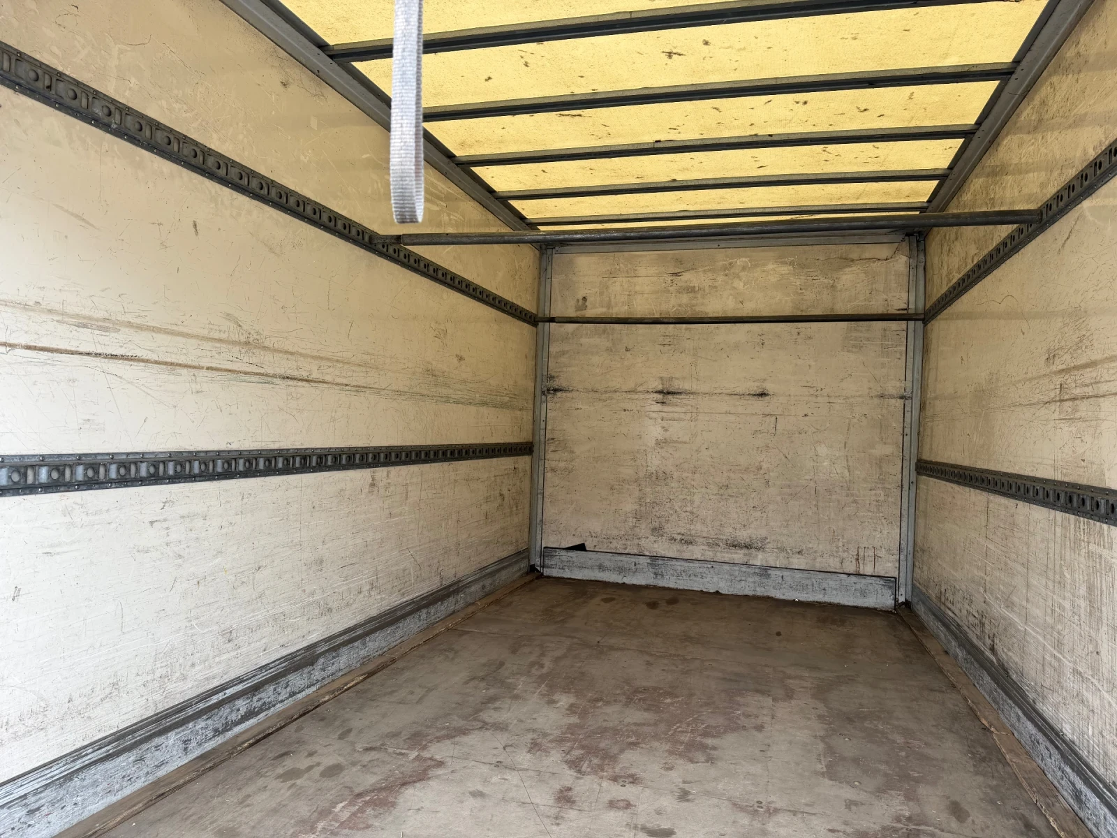 Фургон 4.20 метра, снимка 2 - Части - 54218339