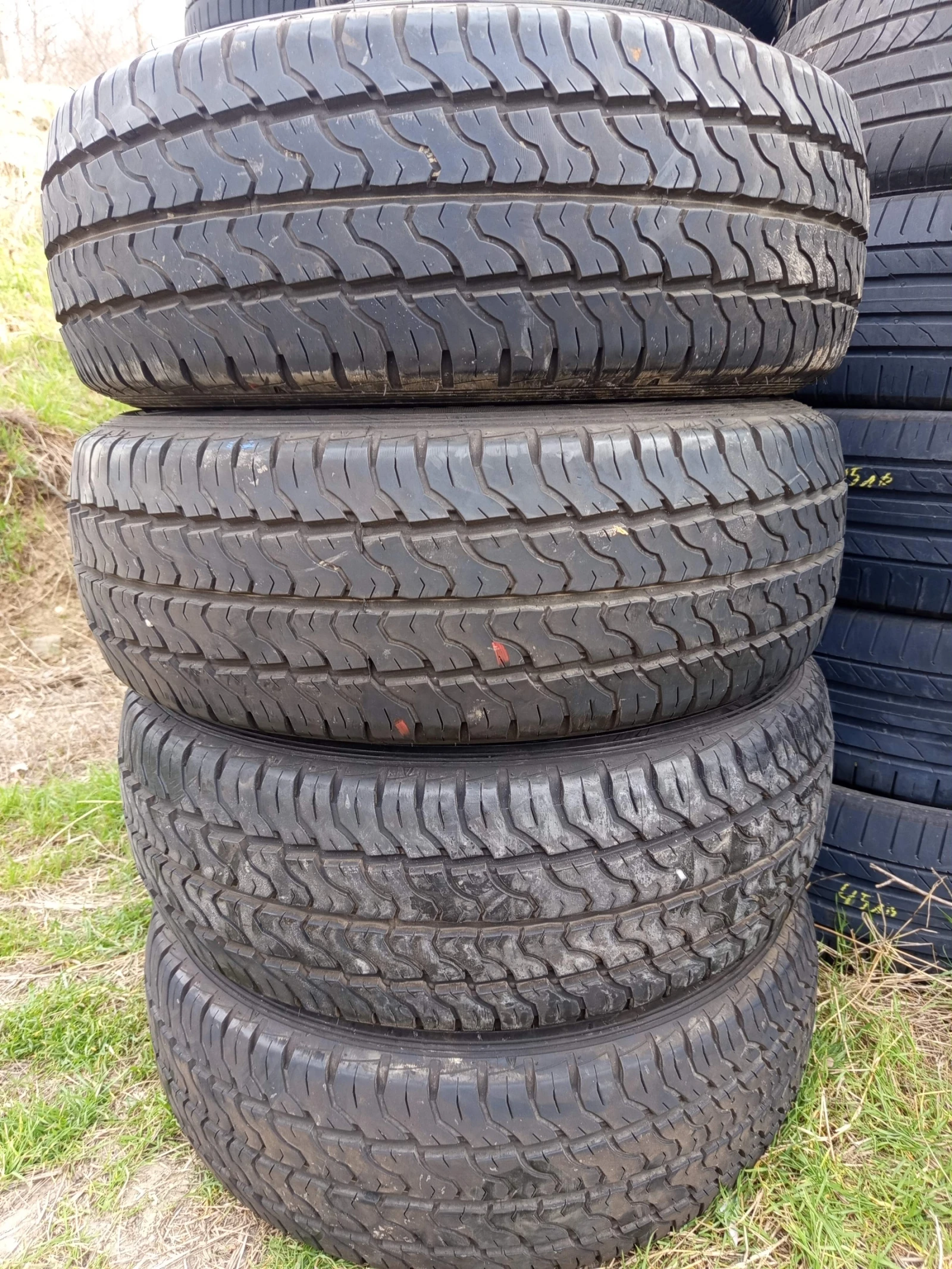 Гуми Летни 235/65R16