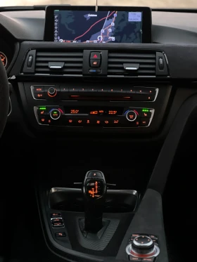 BMW 330 M-PACK/HUD/KEYLESS-GO/LOGIC7/FULL, снимка 10