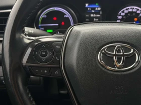Toyota Camry Hybrid  CARFAX, снимка 13