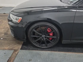 Audi S8 MATRIX* ДИСТРОНИК* ПАНО* BLACKED OUT, снимка 5