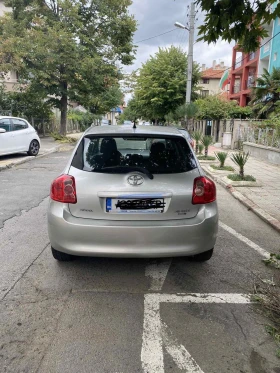 Toyota Auris D4D, снимка 4