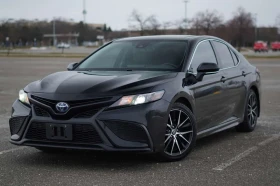 ������ Toyota Camry