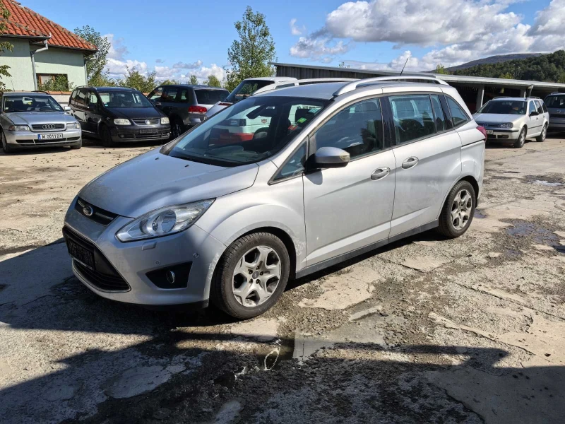 Ford C-max, снимка 4 - Автомобили и джипове - 47758159