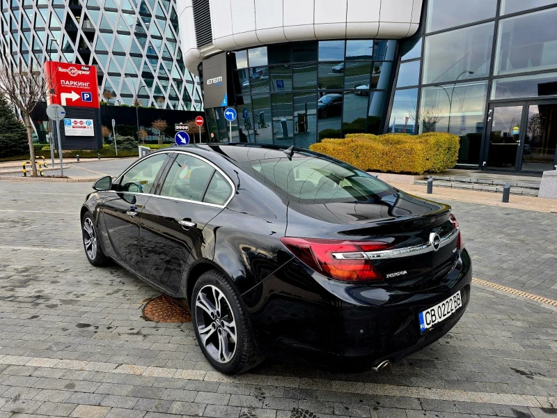 Opel Insignia 2.0 D 170k, снимка 2 - Автомобили и джипове - 48298874