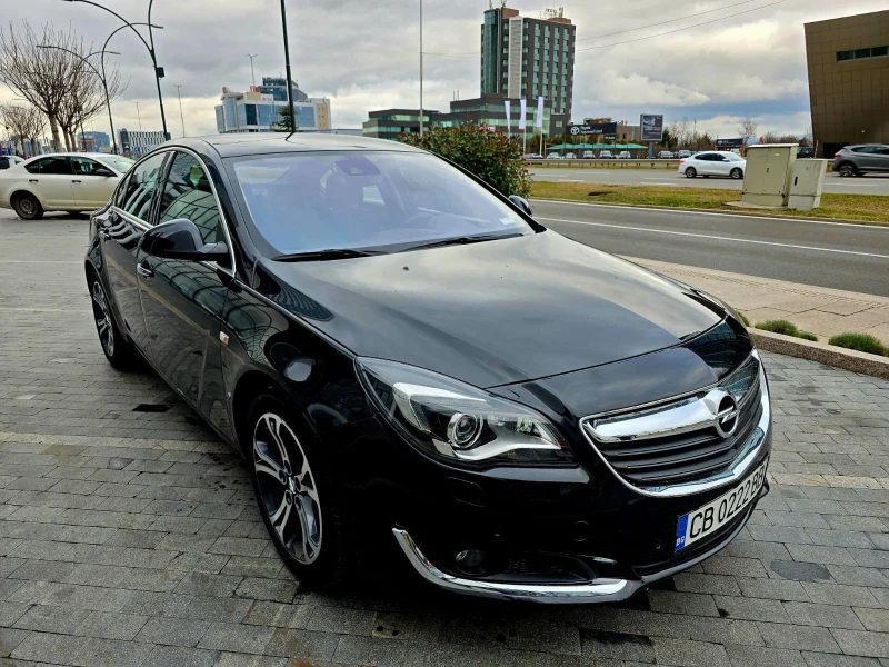 Opel Insignia 2.0 D 170k, снимка 10 - Автомобили и джипове - 48298874