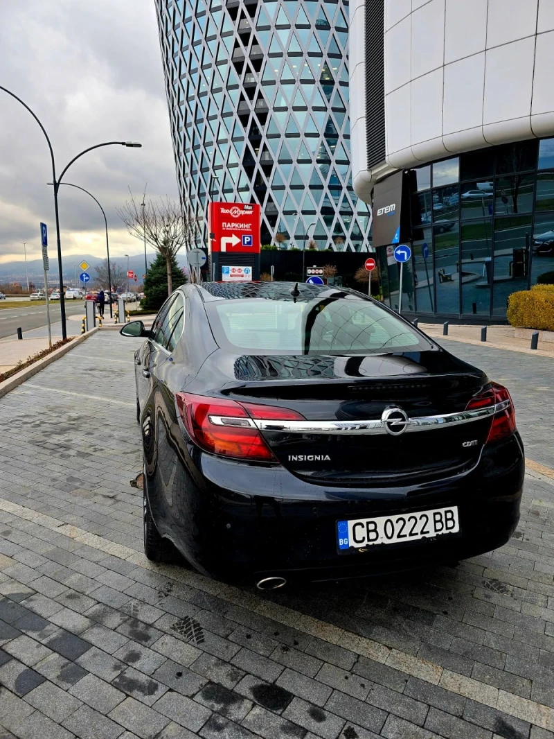 Opel Insignia 2.0 D 170k, снимка 6 - Автомобили и джипове - 48298874