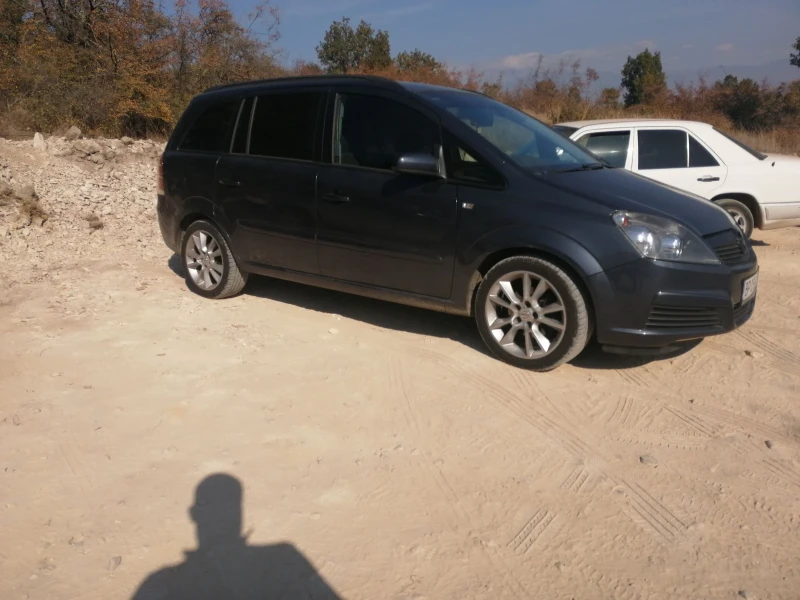 Opel Zafira 1.6 105кс Холандия, снимка 7 - Автомобили и джипове - 48798777