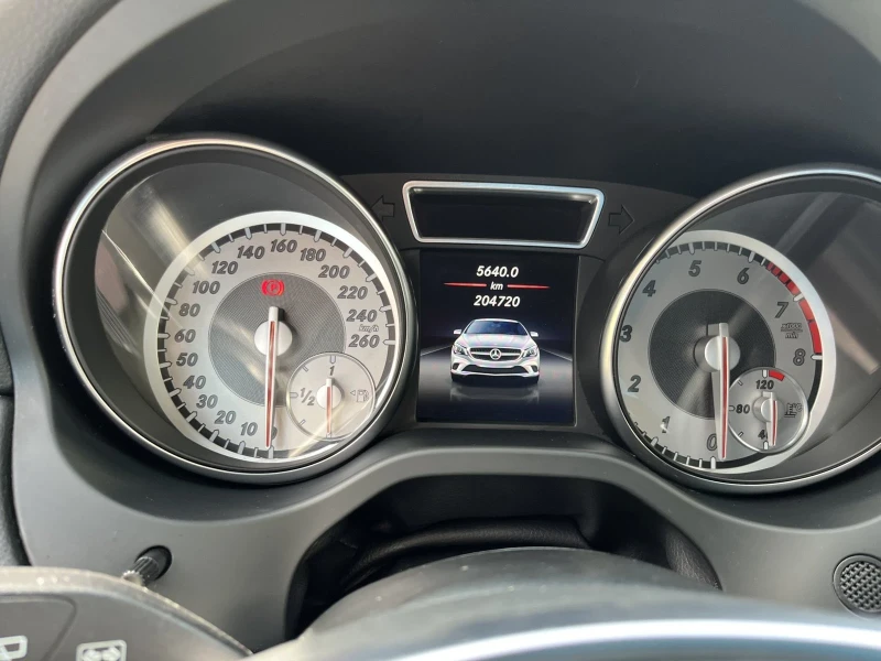 Mercedes-Benz CLA 200 Shooting Brake 200 AMG  7G-DCT, снимка 9 - Автомобили и джипове - 50002625