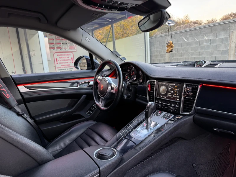 Porsche Panamera, снимка 12 - Автомобили и джипове - 52486455