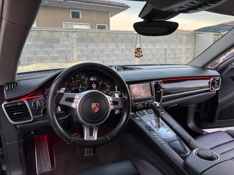 Porsche Panamera, снимка 13 - Автомобили и джипове - 52486455