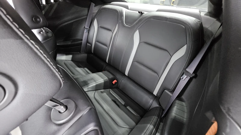 Chevrolet Camaro S6 6.2 V8, снимка 16 - Автомобили и джипове - 51903718