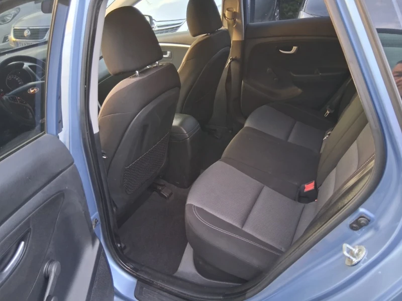 Hyundai I30, снимка 9 - Автомобили и джипове - 51905671