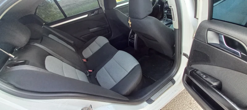 Skoda Superb 1.9tdi - 131hp, снимка 13 - Автомобили и джипове - 52280231