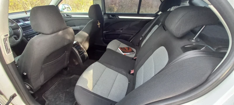 Skoda Superb 1.9tdi - 131hp, снимка 14 - Автомобили и джипове - 52280231