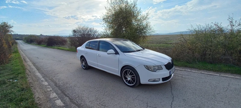Skoda Superb 1.9tdi - 131hp, снимка 3 - Автомобили и джипове - 52280231
