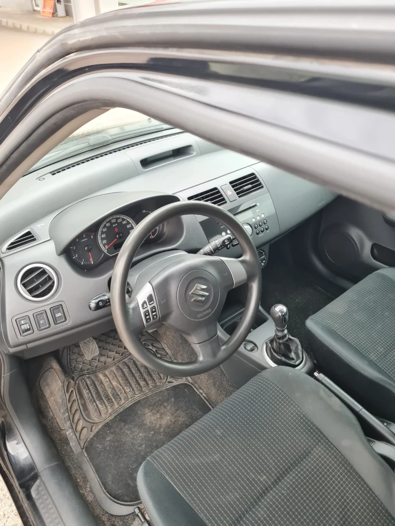 Suzuki Swift 1.4куб.80к.с.2007г. Дизел , снимка 7 - Автомобили и джипове - 52295641