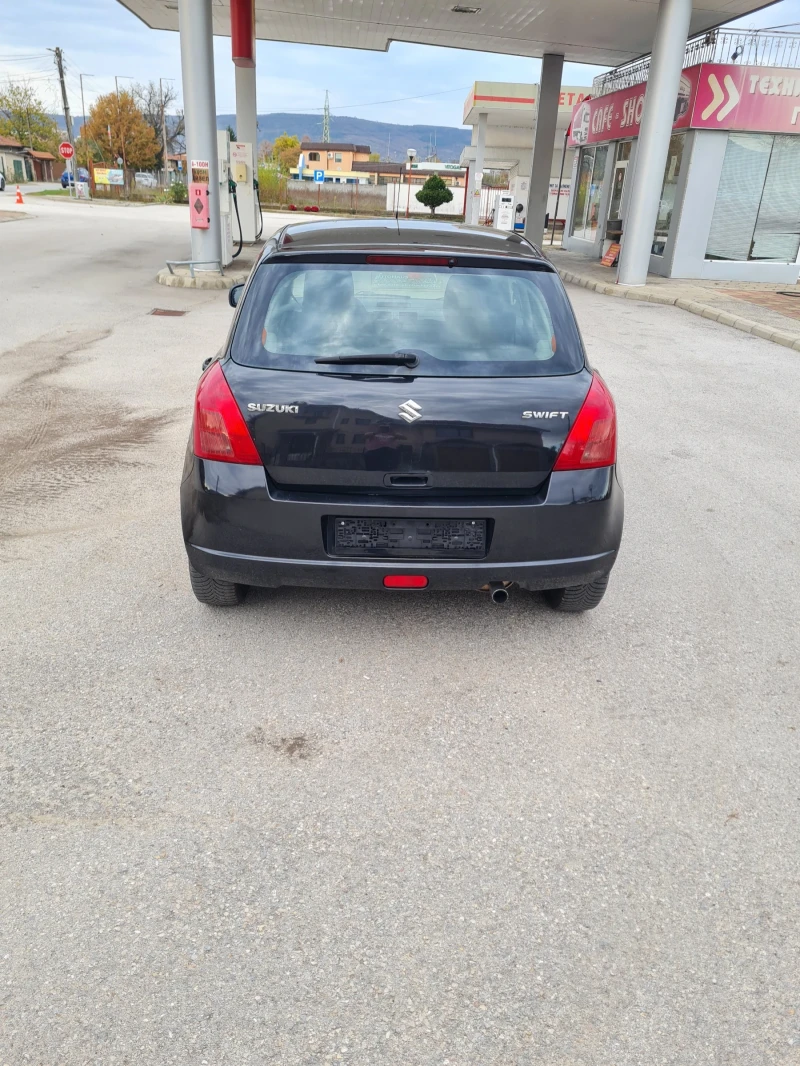 Suzuki Swift 1.4куб.80к.с.2007г. Дизел , снимка 2 - Автомобили и джипове - 52295641