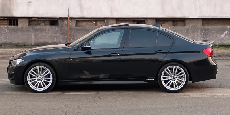 BMW 330 M-PACK/HUD/KEYLESS-GO/LOGIC7/FULL, снимка 3 - Автомобили и джипове - 52713886