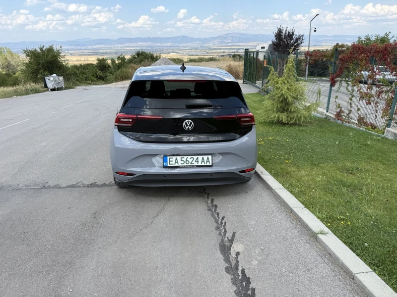 VW ID.3 PRO, снимка 3 - Автомобили и джипове - 52898516