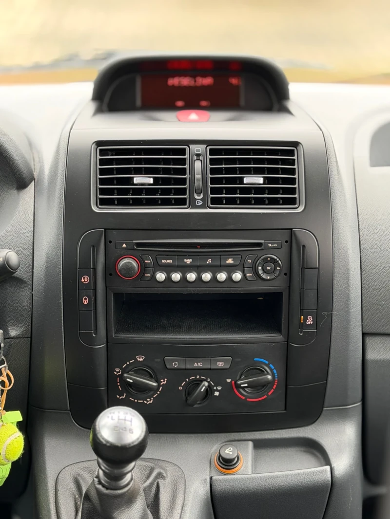 Fiat Scudo 2.0d~130hp~MAXI~9места~2015г., снимка 13 - Автомобили и джипове - 53057752