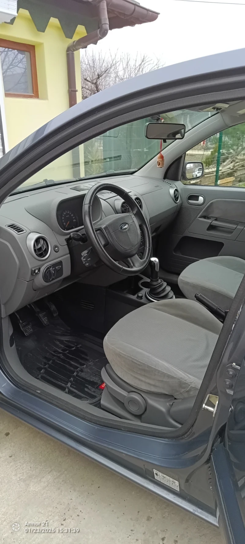 Ford Fusion 1.4 LPG, снимка 8 - Автомобили и джипове - 53205239