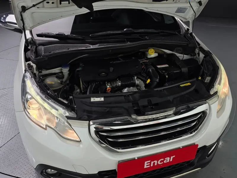 Peugeot 2008 1.6 E-Hdi Pelin S, снимка 6 - Автомобили и джипове - 54930141