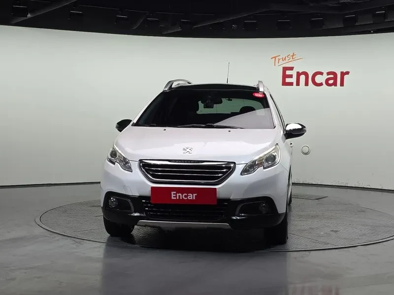 Peugeot 2008 1.6 E-Hdi Pelin S, снимка 3 - Автомобили и джипове - 54930141