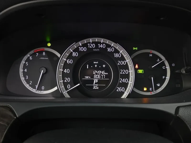 Honda Accord 2.4 9Th Generation, снимка 8 - Автомобили и джипове - 56020568