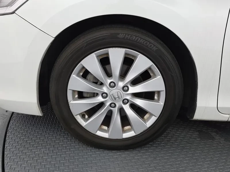 Honda Accord 2.4 9Th Generation, снимка 5 - Автомобили и джипове - 56020568