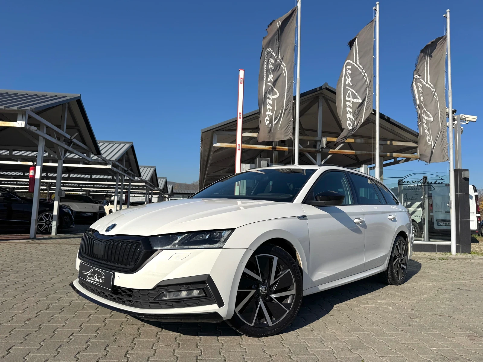 Skoda Octavia SPORLINE#DISTRONIC#KEYLESS#HEADUP#MATRIX#CANTON, снимка 1