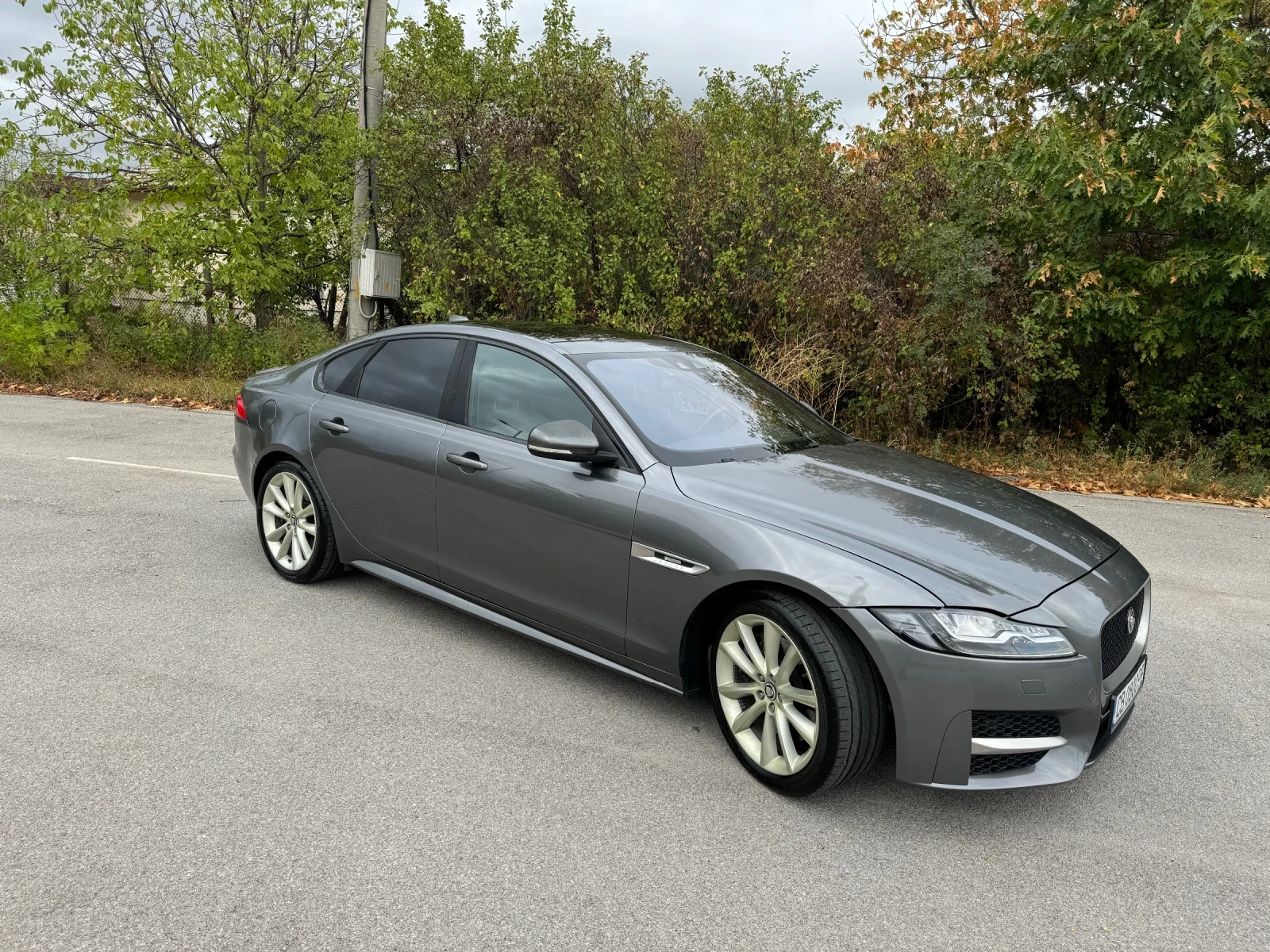 Jaguar Xf R-Sport - изображение 9