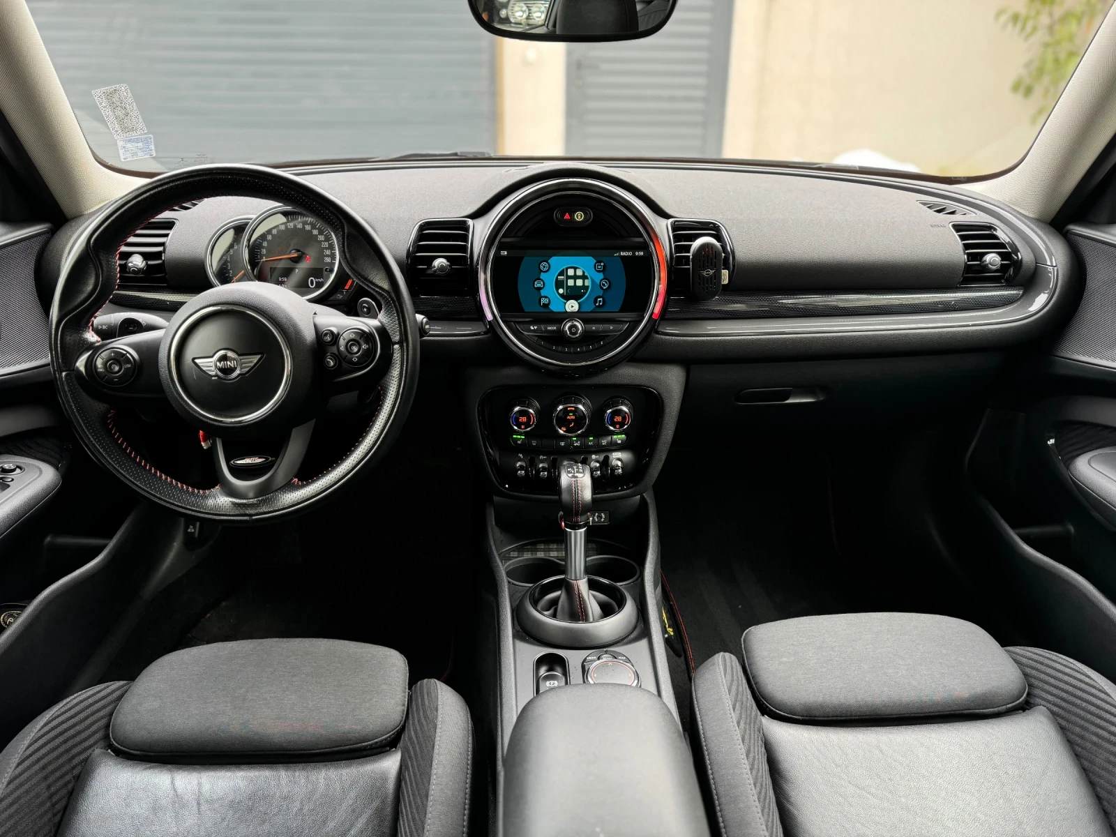 Mini Clubman Cooper S, 4x4, CarPlay, Keyless Go, 77000 km - изображение 8
