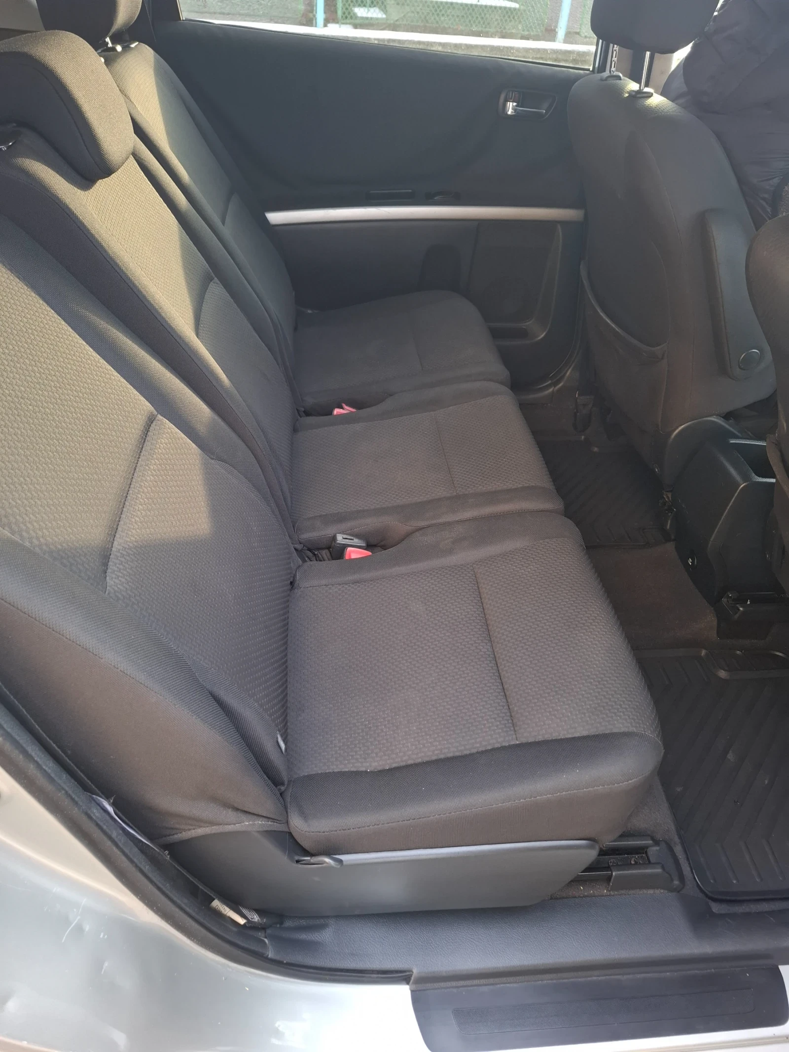 Toyota Corolla verso 2.2d 136, кс 2007г - изображение 8