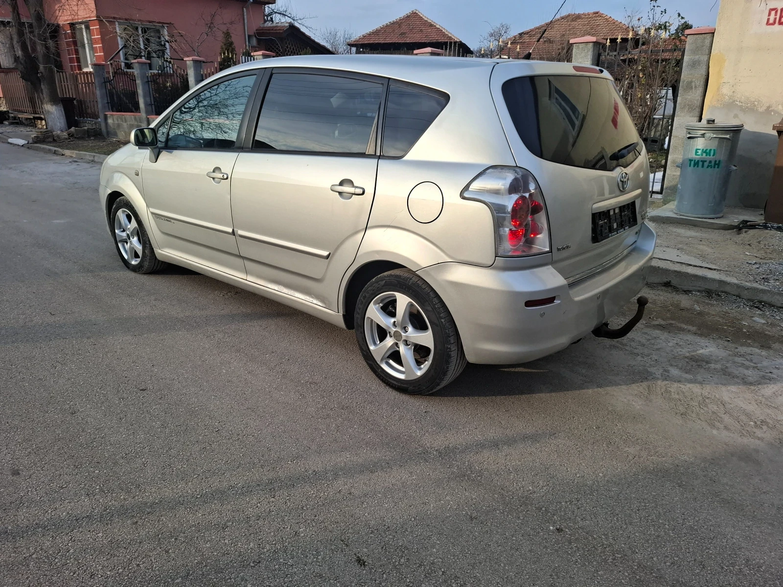 Toyota Corolla verso 2.2d 136, кс 2007г - изображение 3