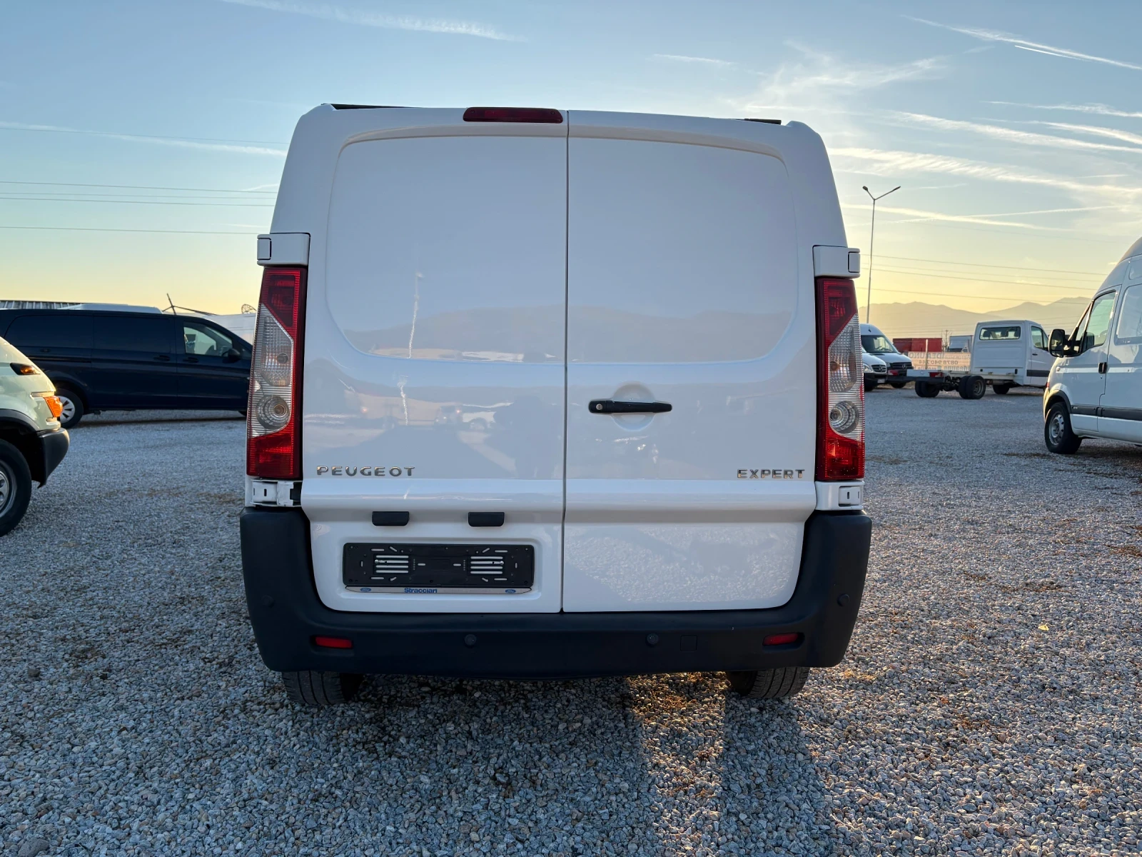 Peugeot Expert 1, 6 HDI - изображение 6