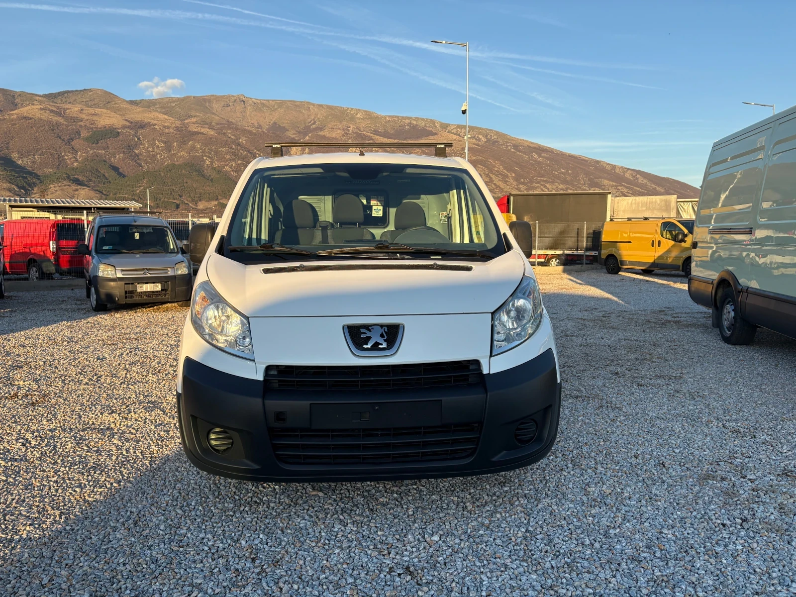 Peugeot Expert 1, 6 HDI - изображение 2