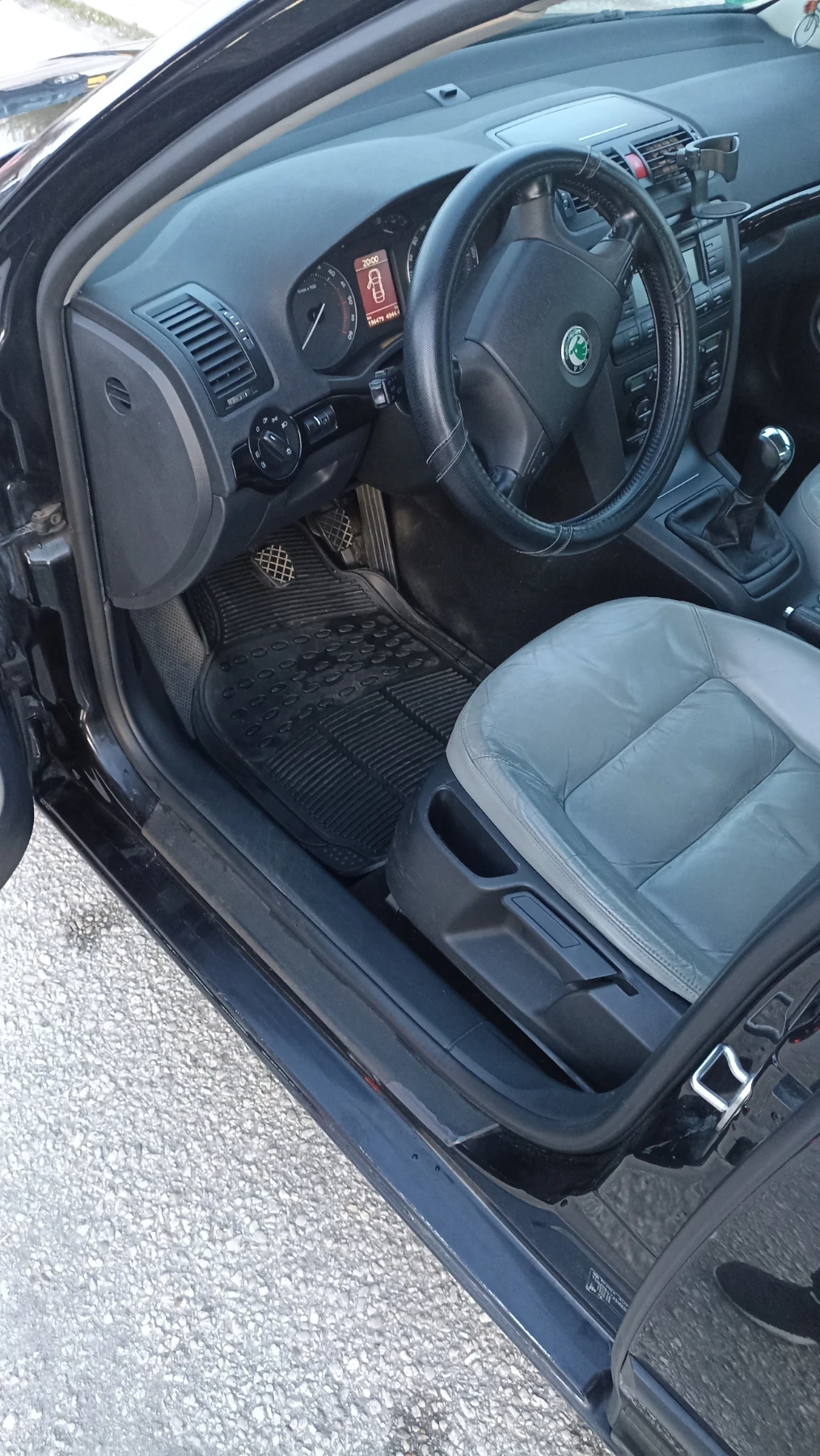 Skoda Octavia 1.9 TDI. Editon 100 - изображение 10