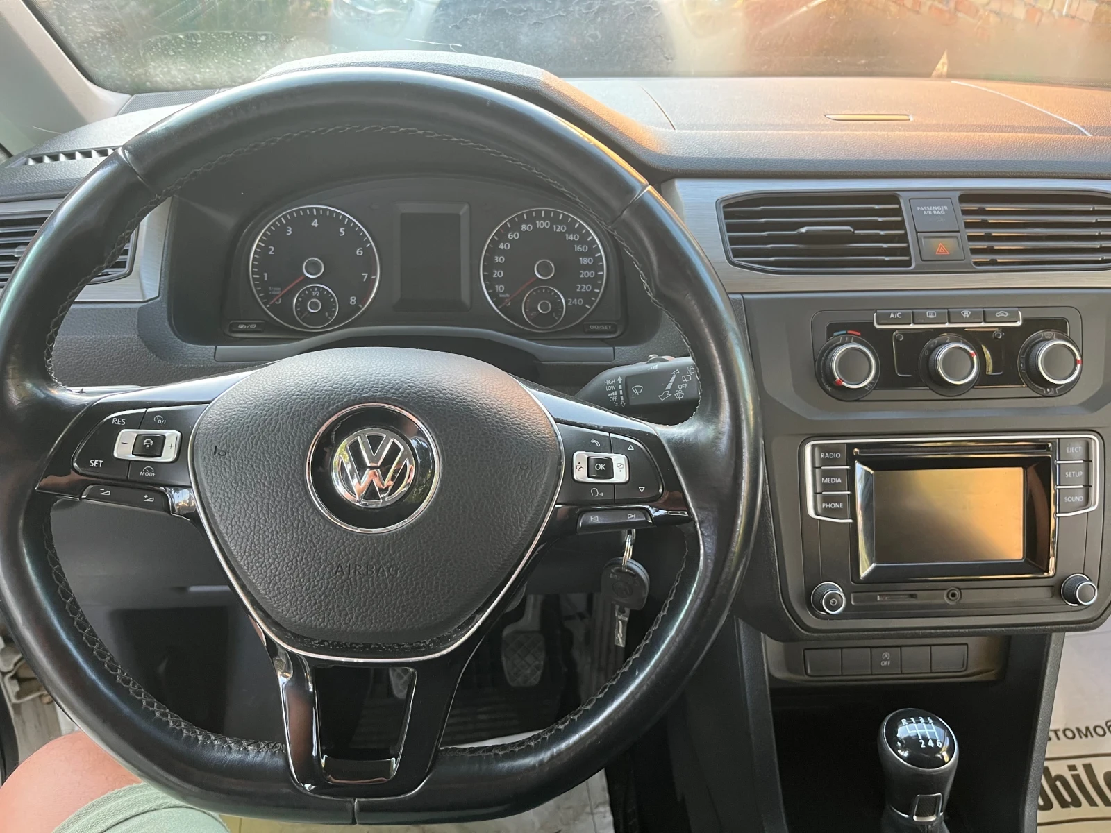 VW Caddy 1.4 метан 6+ 1 - изображение 10
